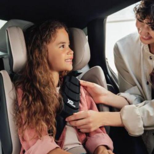 Imagen del sistema XP-PAD en la Britax R&ouml;mer Kidfix Pro, reducci&oacute;n de impacto frontal